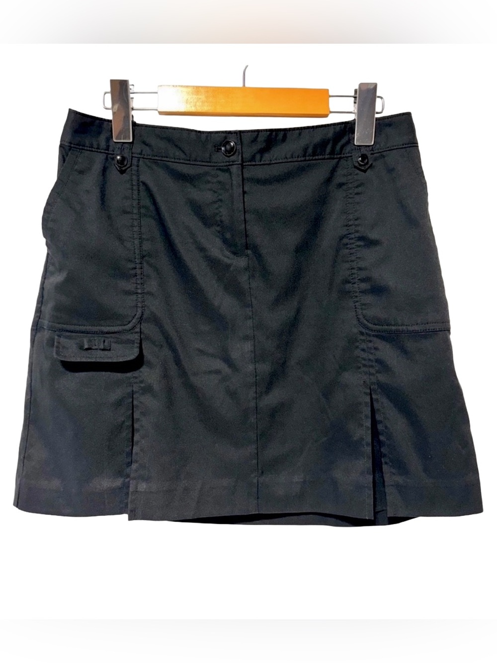 IZOD Black Utility Golf Skort Built In Shorts Pockets Y2K Size 2